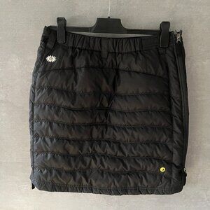 Down Filled Skhoop Down Short Black Skirt